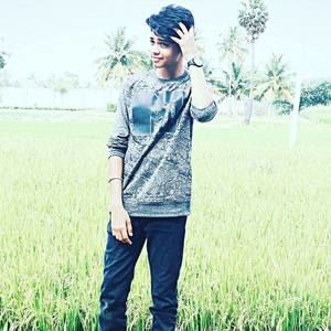 Meet your Posher, Aditya